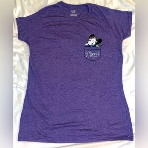 Women’s X-Large pops Minnie Mouse shirt